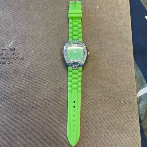Geneva Silicone Watch - Picture 1 of 6